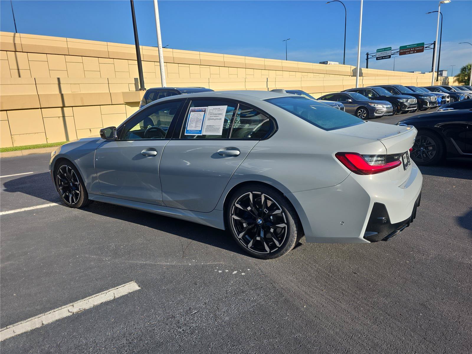 Used 2025 BMW M340i RWD image 5