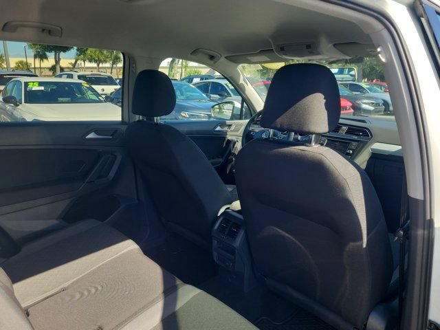 Used 2019 Volkswagen Tiguan S w/ Driver Assistance Package AWD/4WD image 9