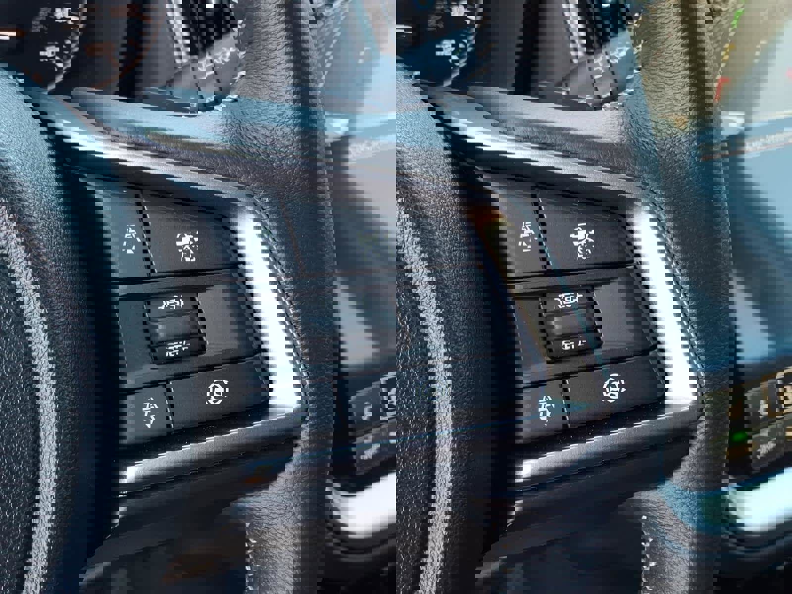 Certified 2025 Subaru Outback Premium w/ Popular Package #1A image 38