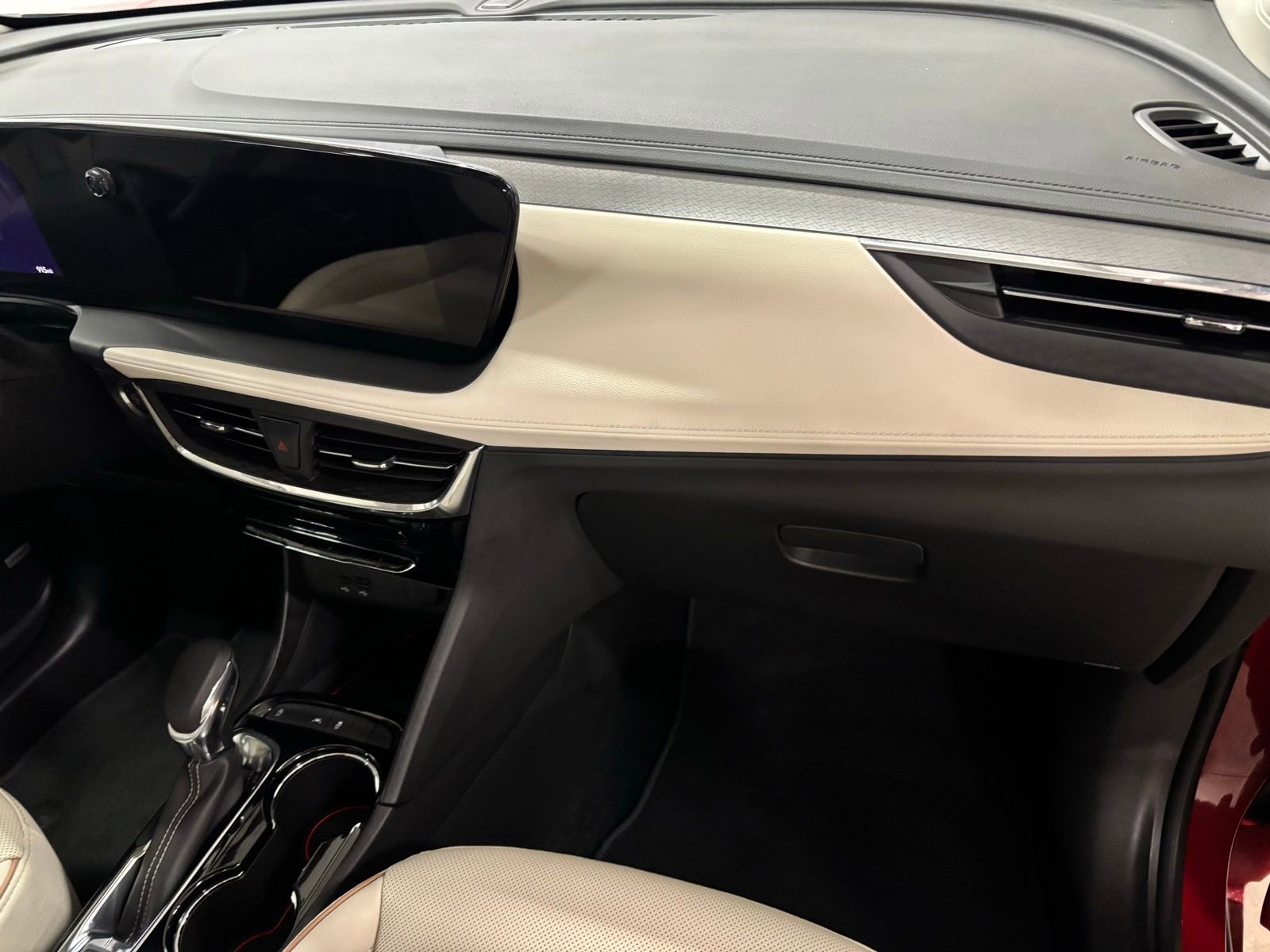 Used 2026 Buick Encore GX Avenir w/ Avenir Convenience Package FWD image 20