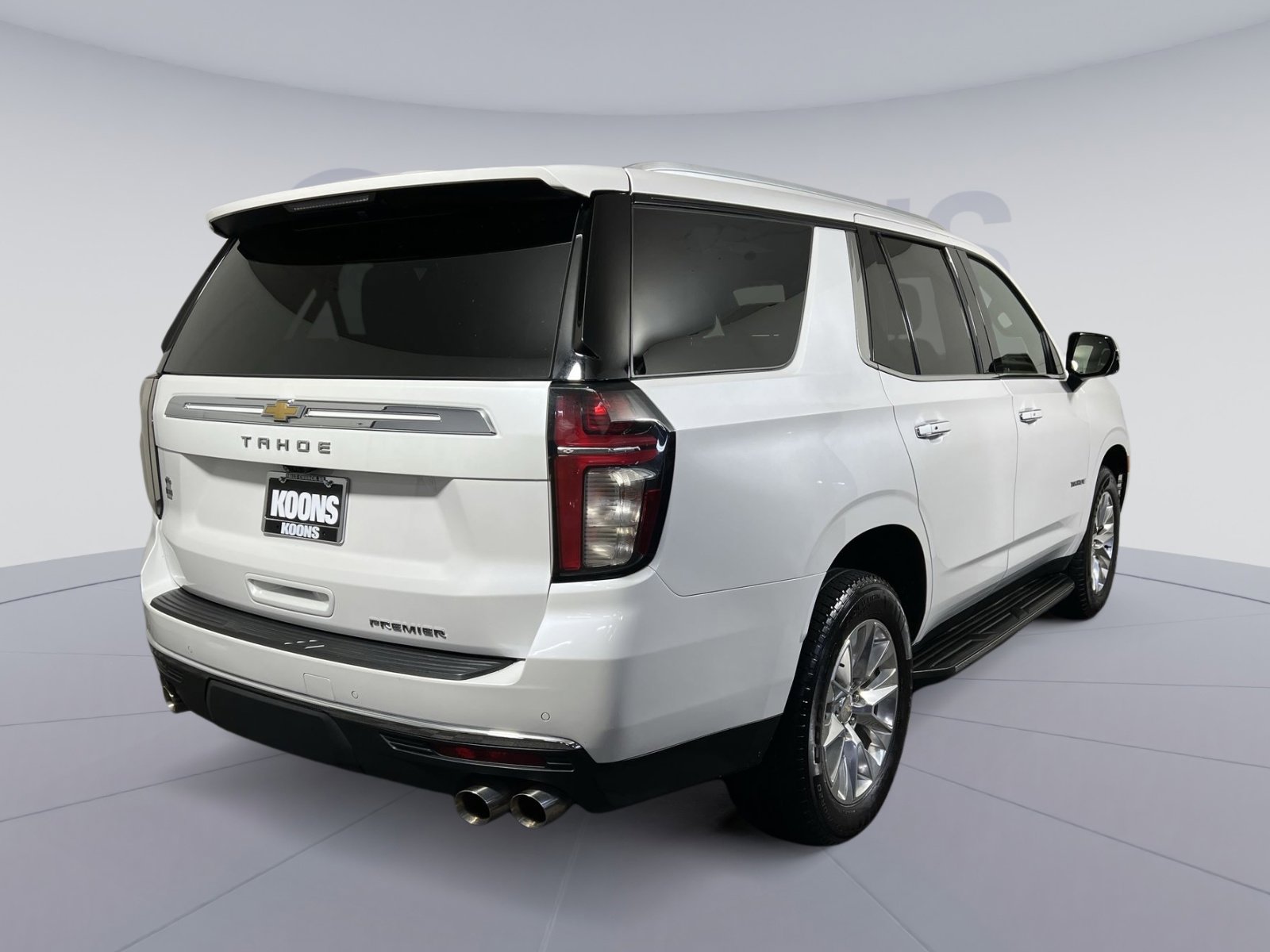 Used 2021 Chevrolet Tahoe Premier w/ Premium Package image 7