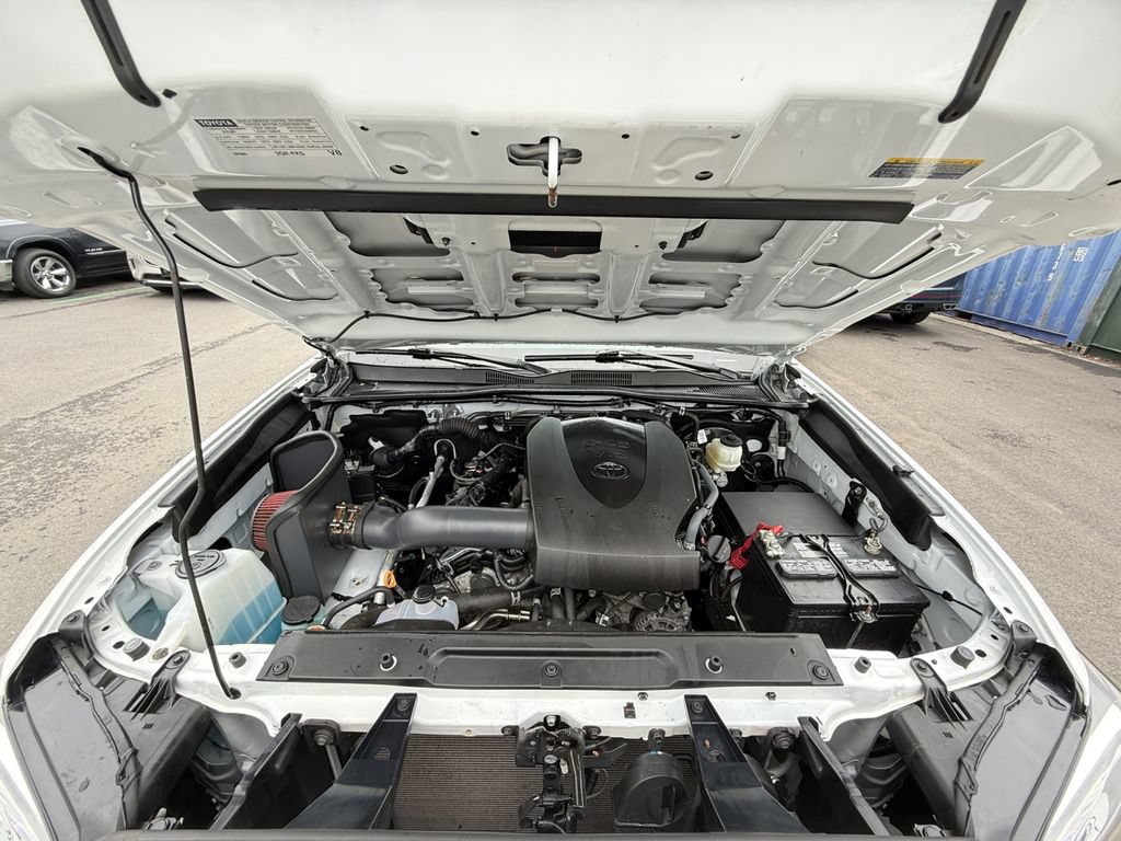 Used 2023 Toyota Tacoma TRD Sport AWD/4WD image 28
