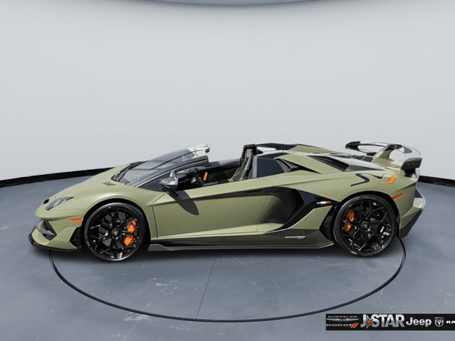 Used 2021 Lamborghini Aventador SVJ AWD/4WD image 10