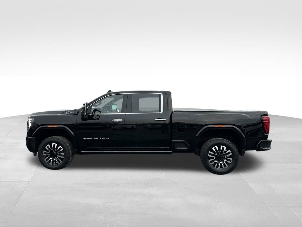 Used 2025 GMC Sierra 3500 Denali Ultimate image 9
