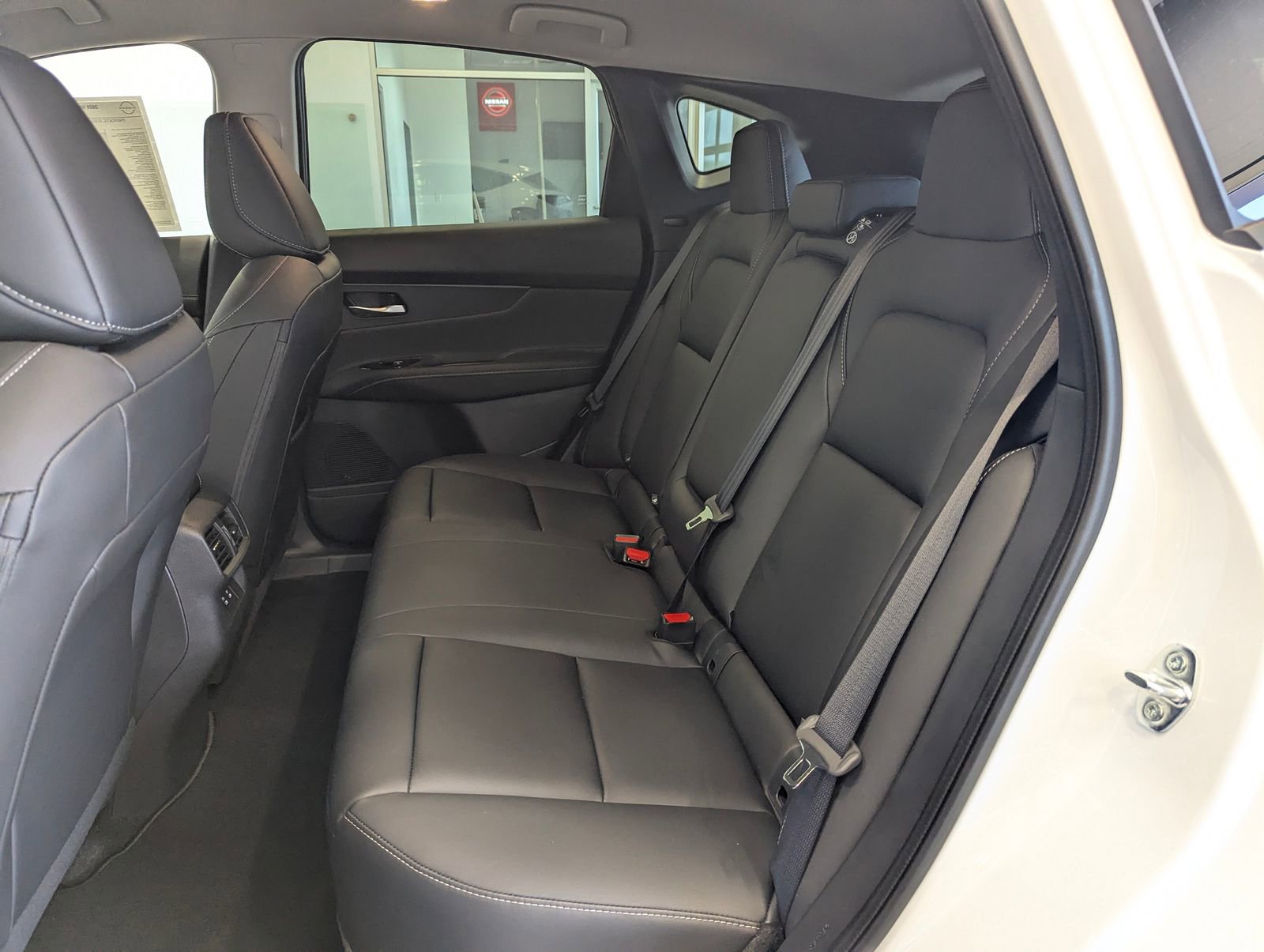 New 2025 Nissan Murano SV AWD/4WD image 10
