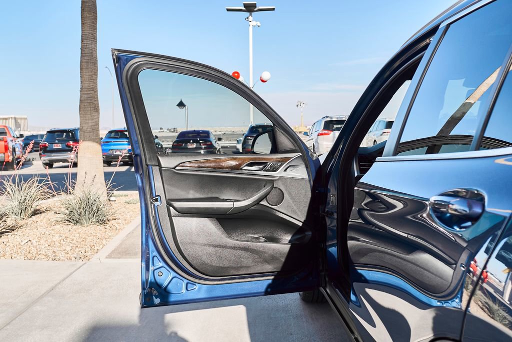 Used 2022 BMW X3 xDrive30i w/ Convenience Package AWD/4WD image 14