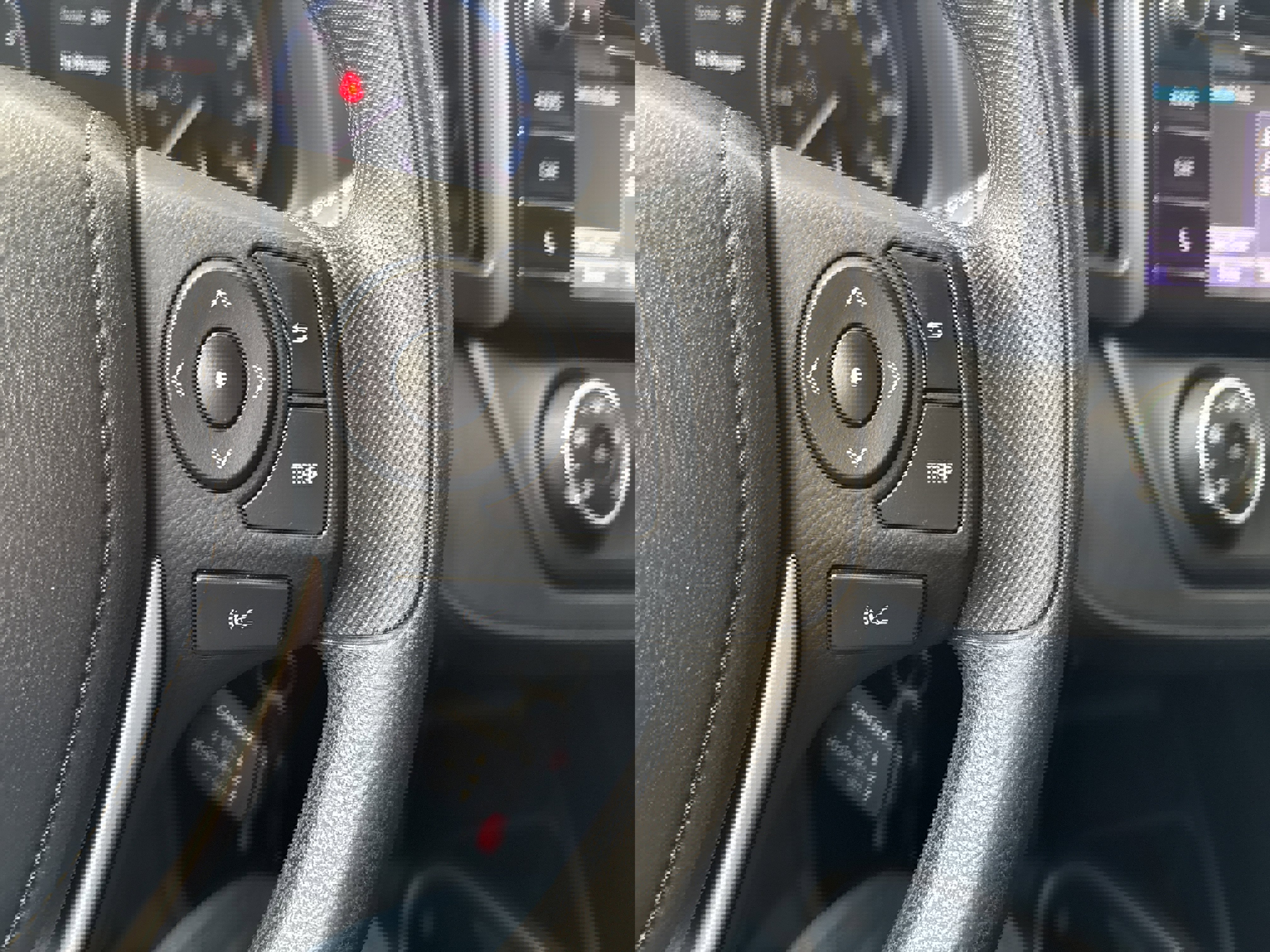 Used 2017 Toyota RAV4 LE w/ All Weather Liner Package image 27