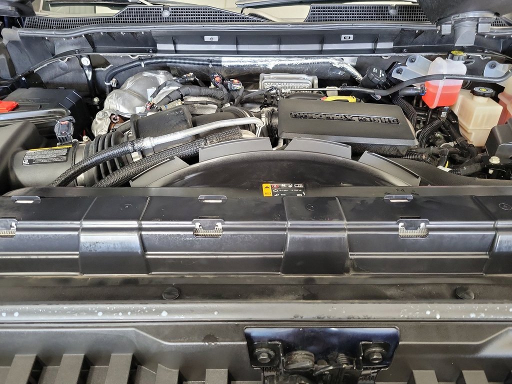 Certified 2022 Chevrolet Silverado 2500 LTZ w/ LTZ Plus Package image 21