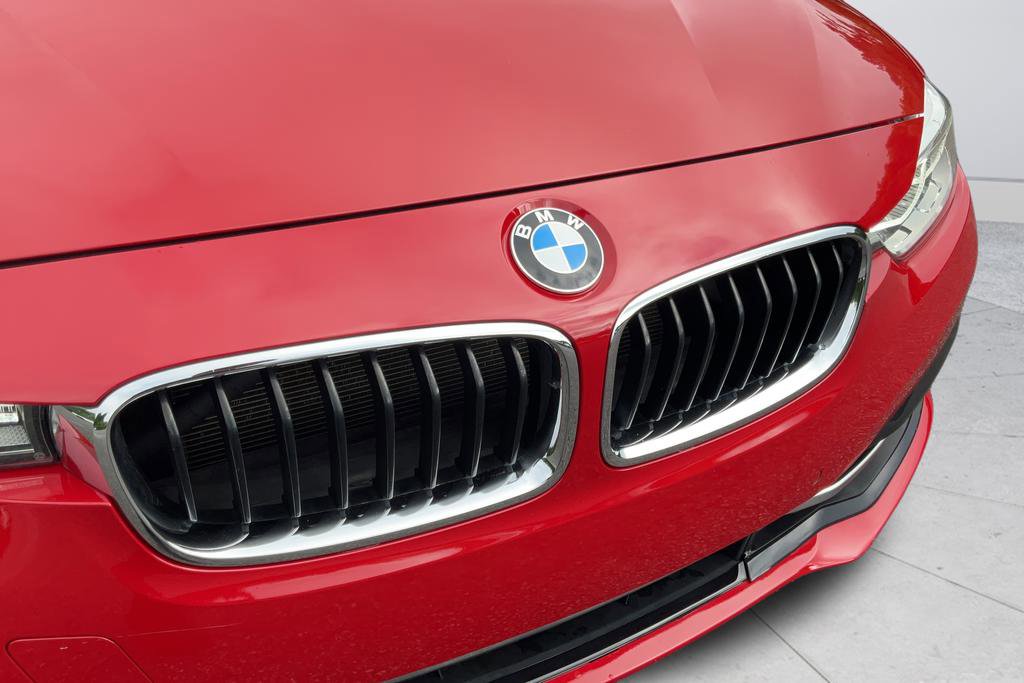 Used 2017 BMW 330i Sedan RWD image 30