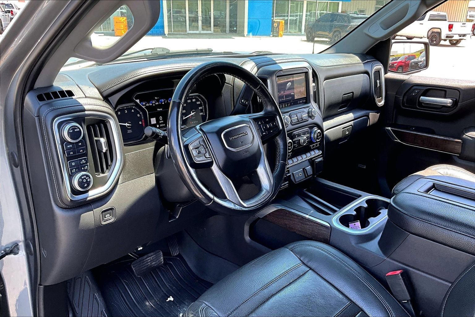 Used 2020 GMC Sierra 1500 Denali w/ LPO, GMC Protection Package AWD/4WD image 13