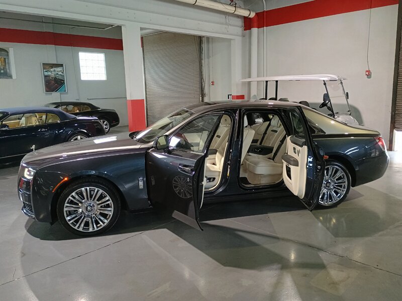 Used 2021 Rolls-Royce Ghost AWD/4WD image 34
