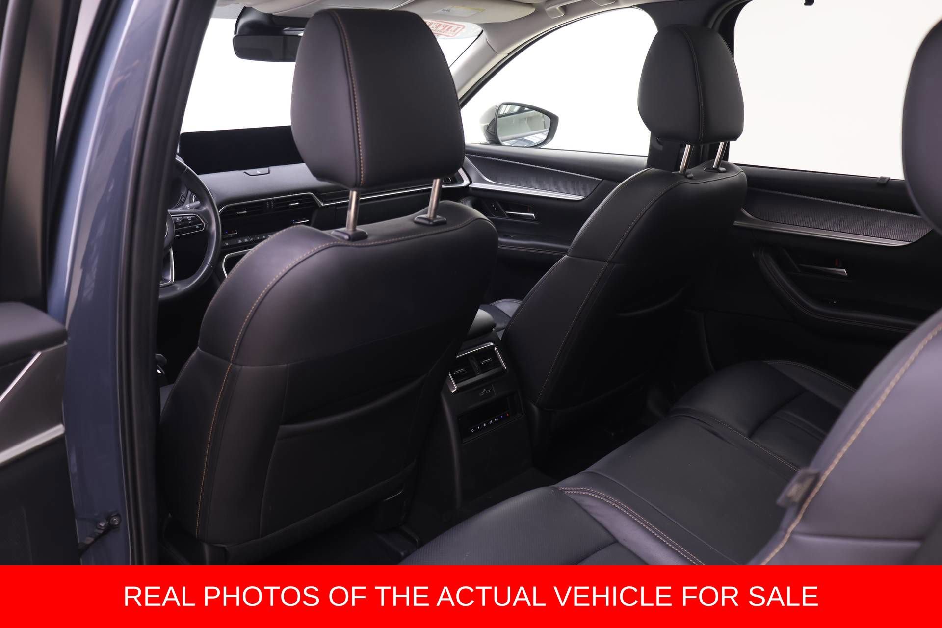 Used 2025 MAZDA CX-70 3.3 Turbo w/ Preferred Package image 11