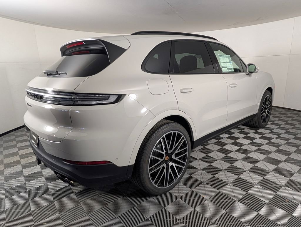 New 2026 Porsche Cayenne image 7