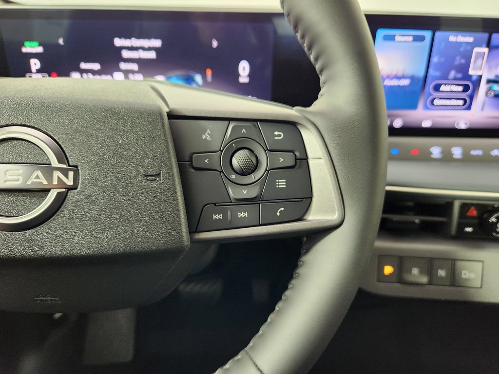 New 2026 Nissan Leaf w/ Floor Mat Package (S+) FWD image 18