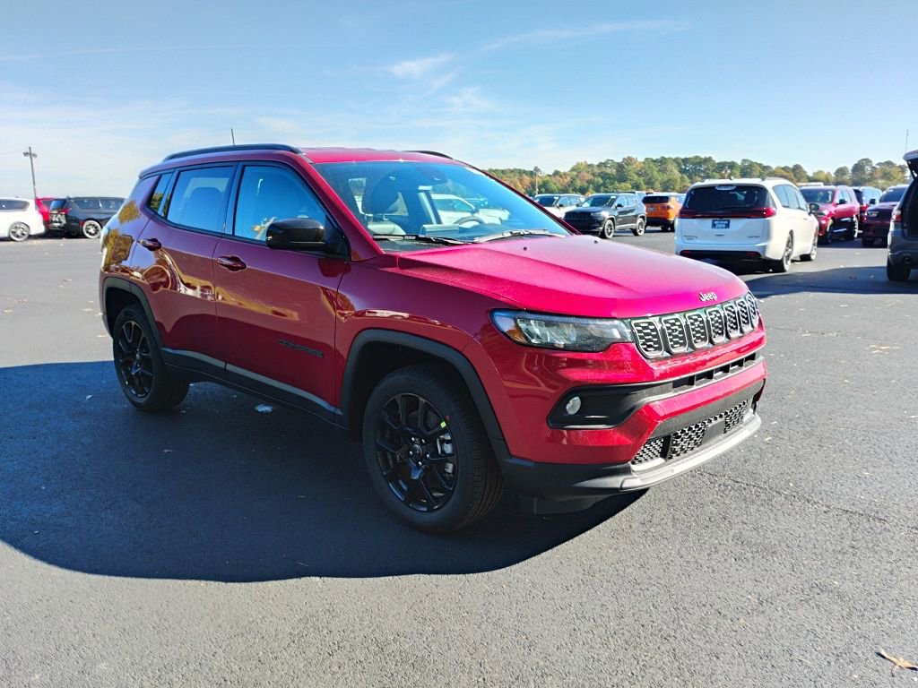 New 2026 Jeep Compass Latitude image 3