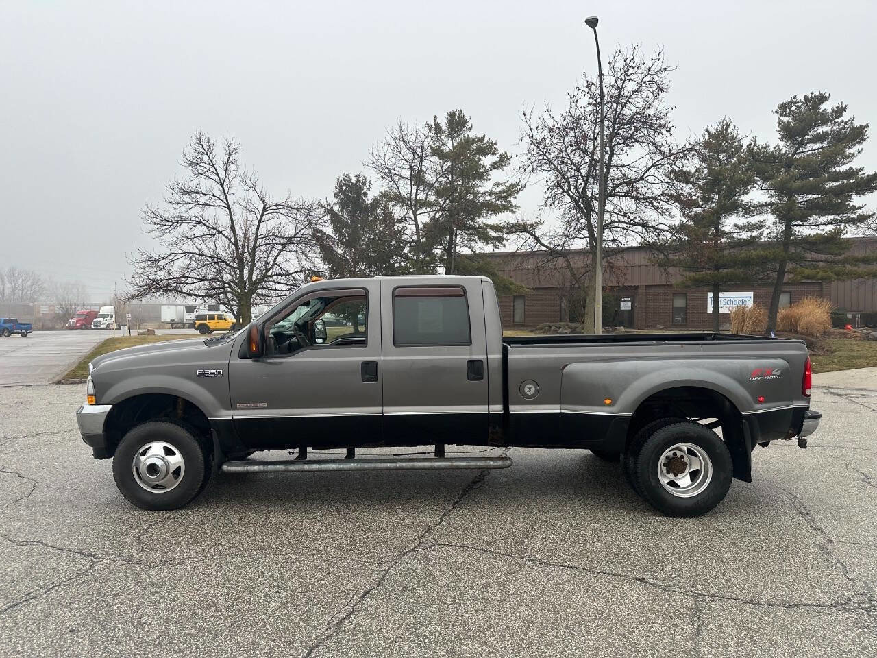 Used 2003 Ford F350 Lariat image 7