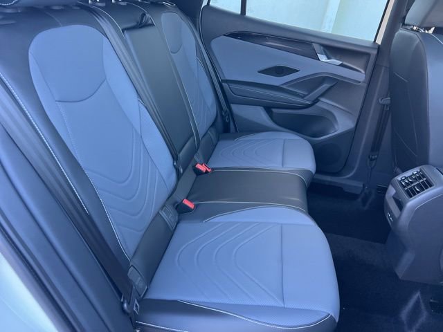 New 2026 Volkswagen Tiguan SE R-Line FWD image 27