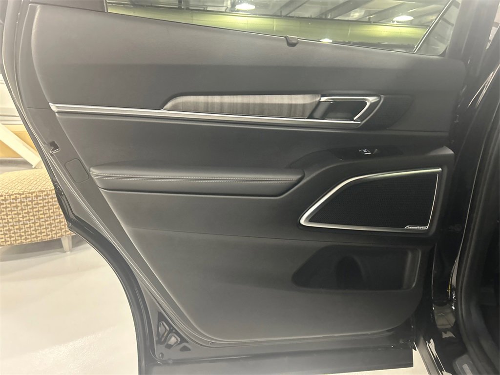 Used 2023 Kia Telluride SX image 22