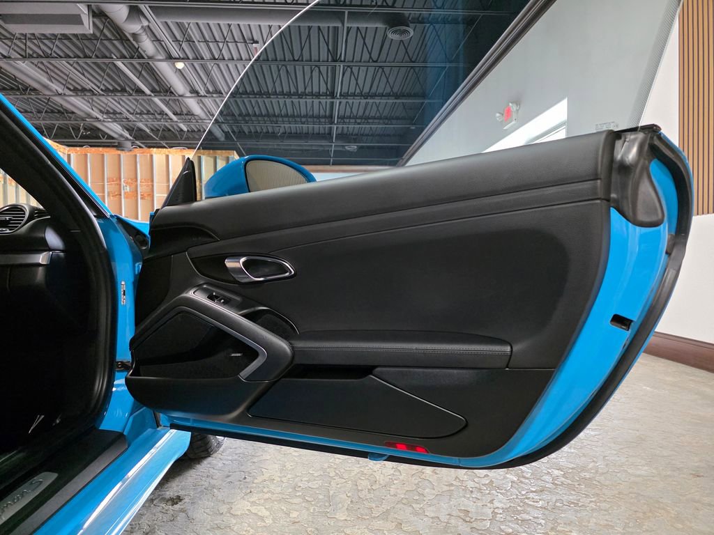 Used 2017 Porsche 718 Cayman S image 19