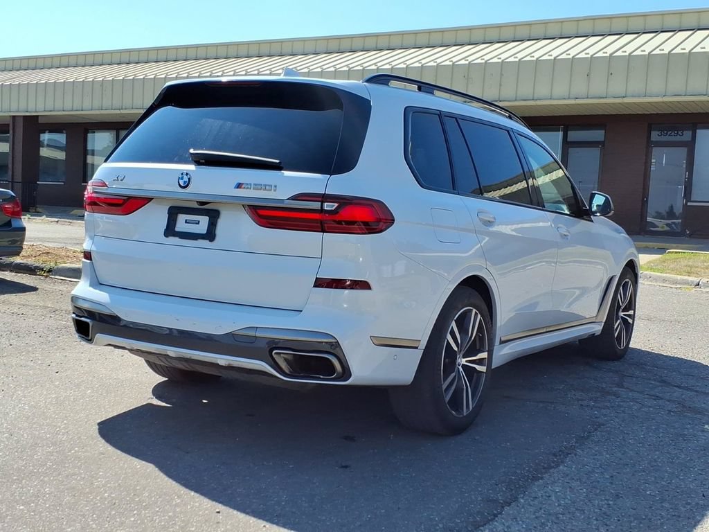 Used 2021 BMW X7 M50i AWD/4WD image 5