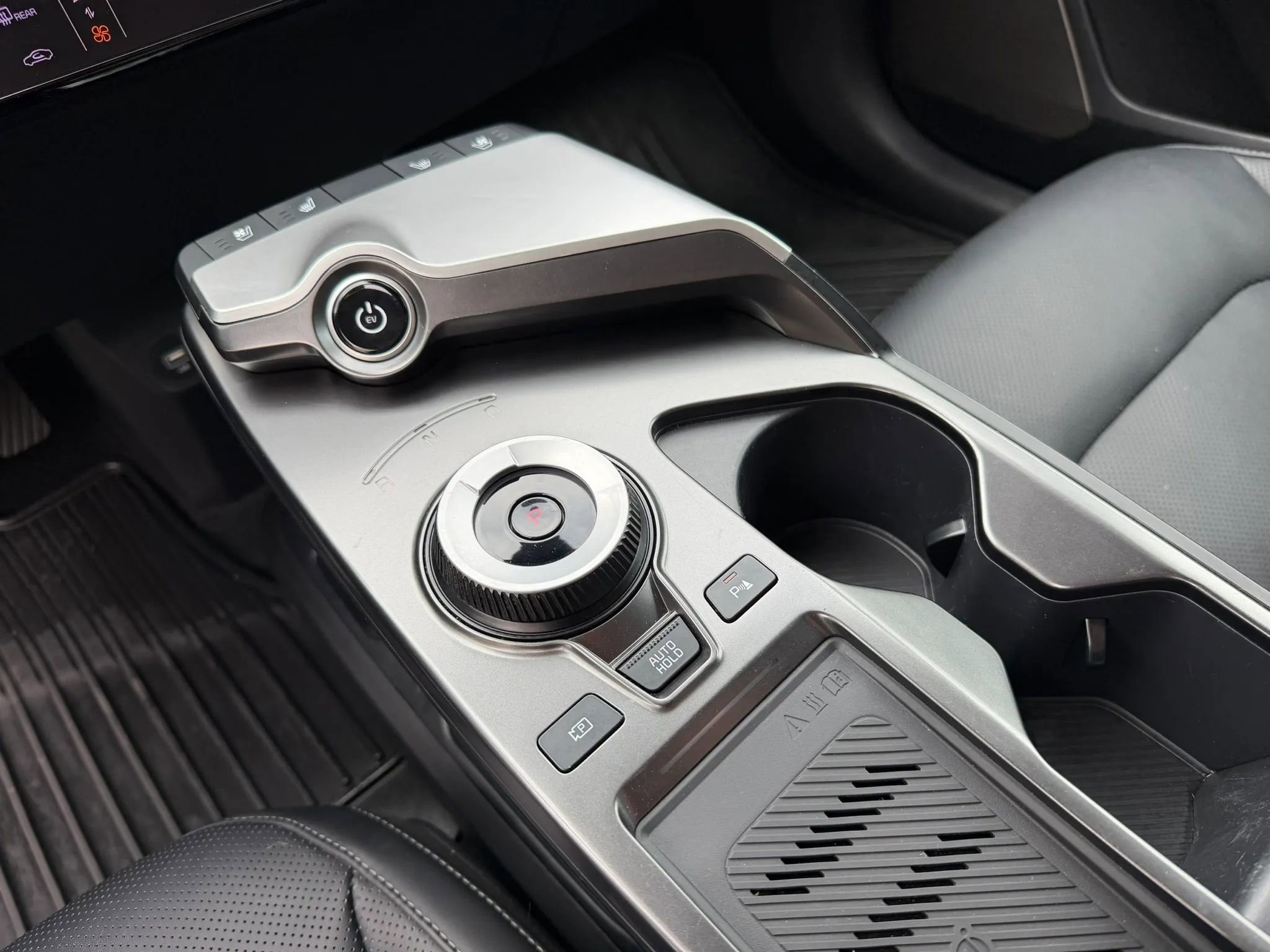 Used 2023 Kia EV6 Wind image 24