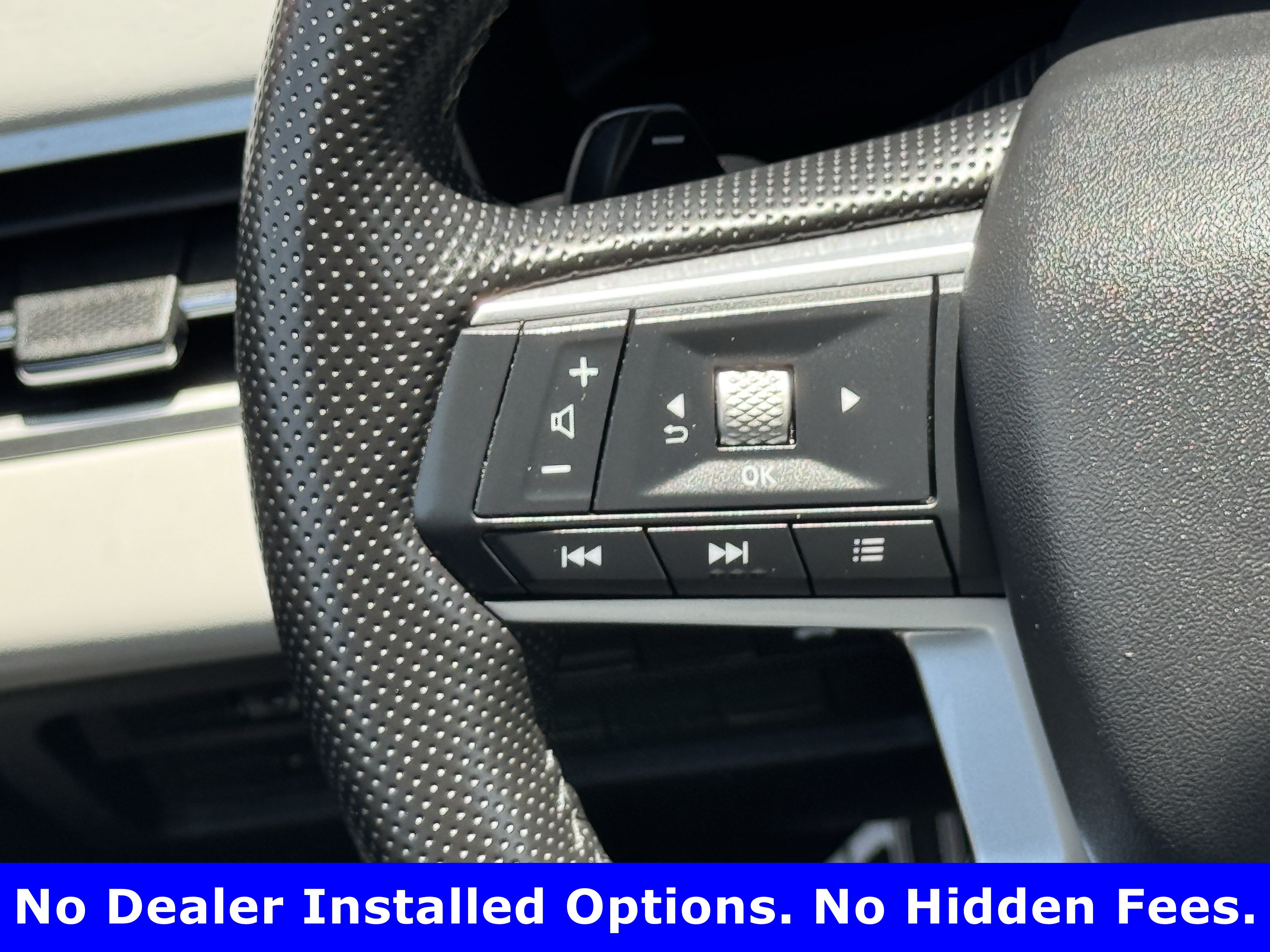 Used 2025 Mitsubishi Outlander SEL AWD/4WD image 13
