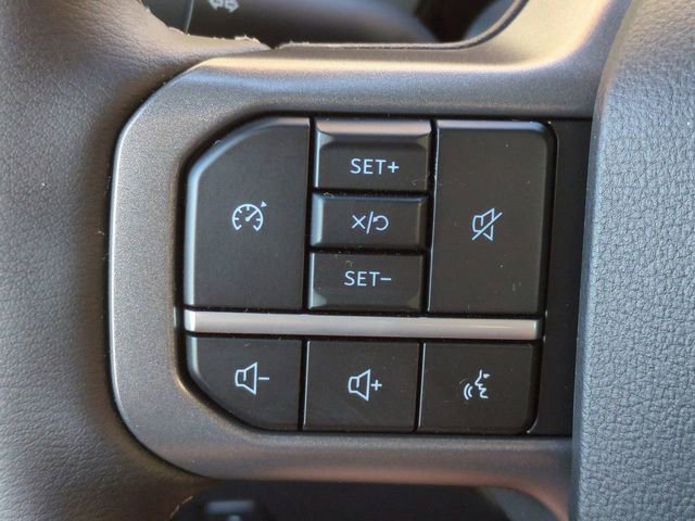 New 2026 Ford F250 Lariat w/ Black Appearance Package image 30