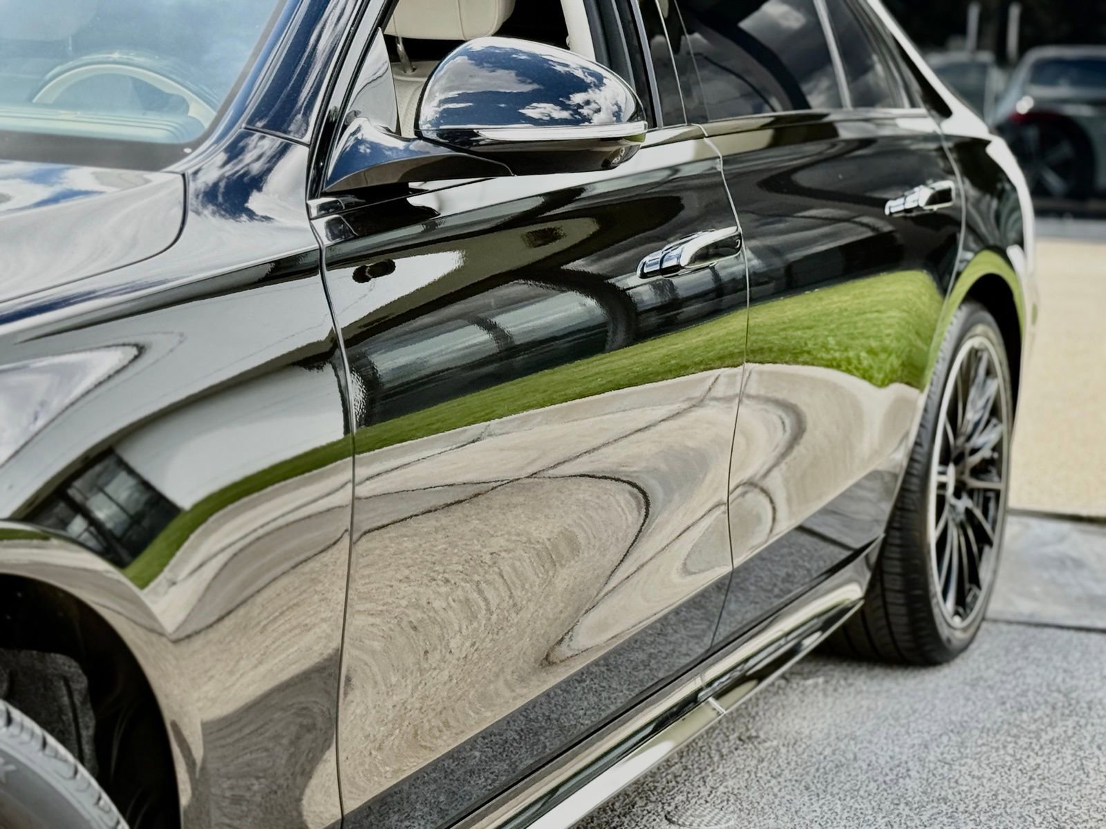 Used 2023 Mercedes-Benz S 500 4MATIC image 5