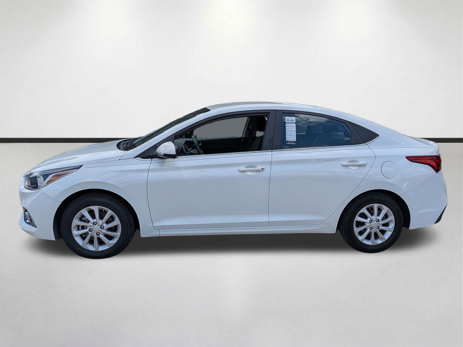 Used 2021 Hyundai Accent SEL FWD image 7