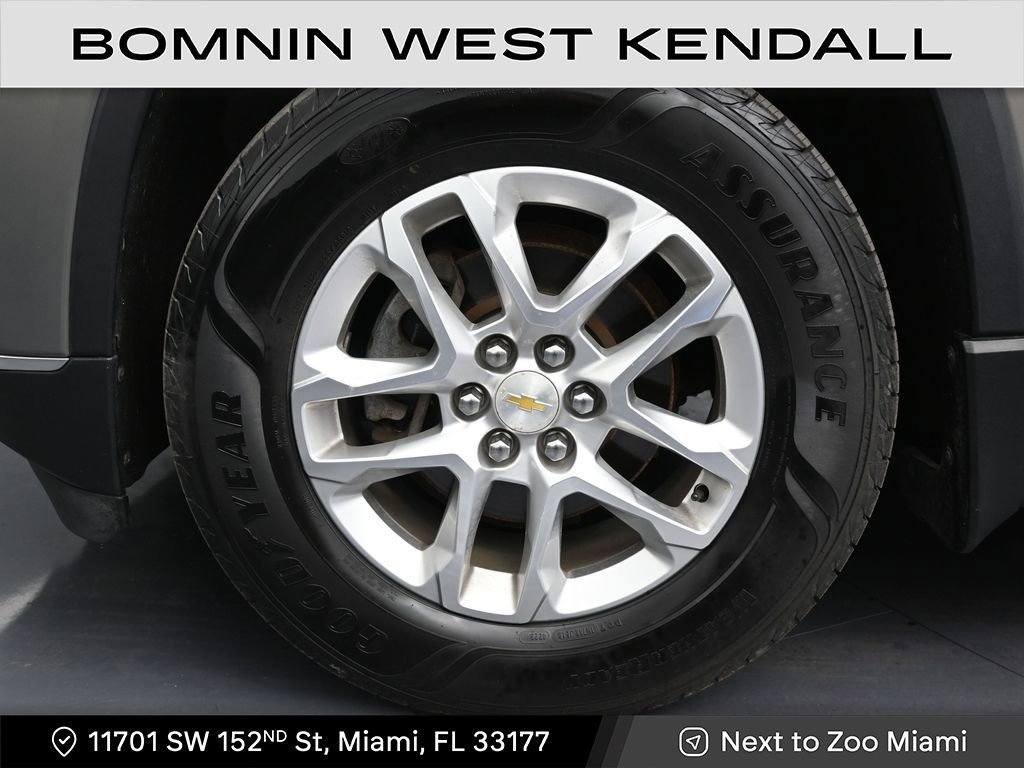 Used 2018 Chevrolet Traverse LT image 9