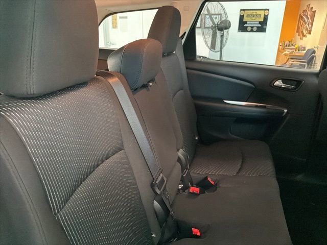 Used 2017 Dodge Journey SE FWD image 23