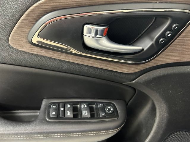 Used 2015 Chrysler 200 C w/ Navigation & Sound Group I AWD/4WD image 17