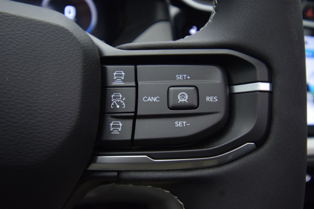 New 2026 Jeep Cherokee Limited AWD/4WD image 33