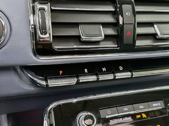 Used 2019 Lincoln Navigator Black Label AWD/4WD image 17