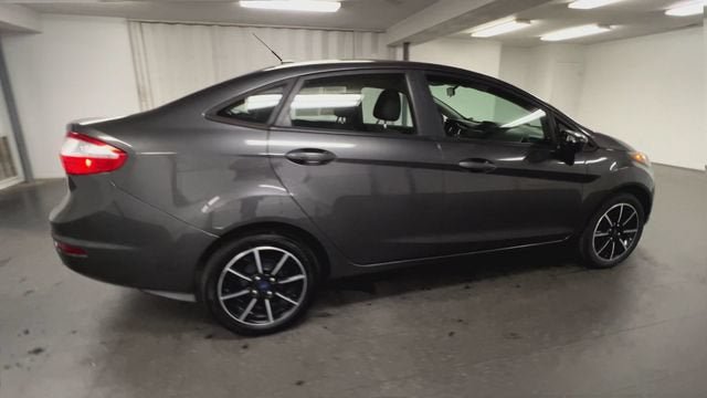 Used 2019 Ford Fiesta SE FWD image 9