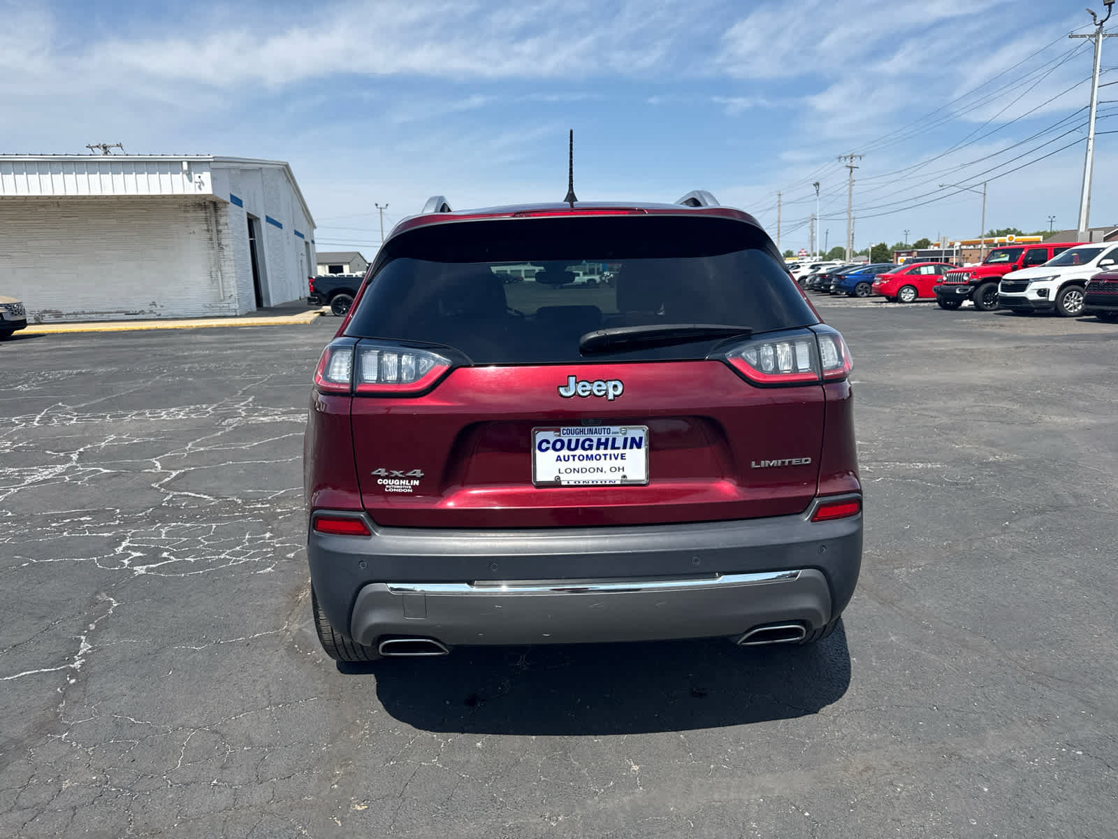 Used 2020 Jeep Cherokee Limited AWD/4WD image 4