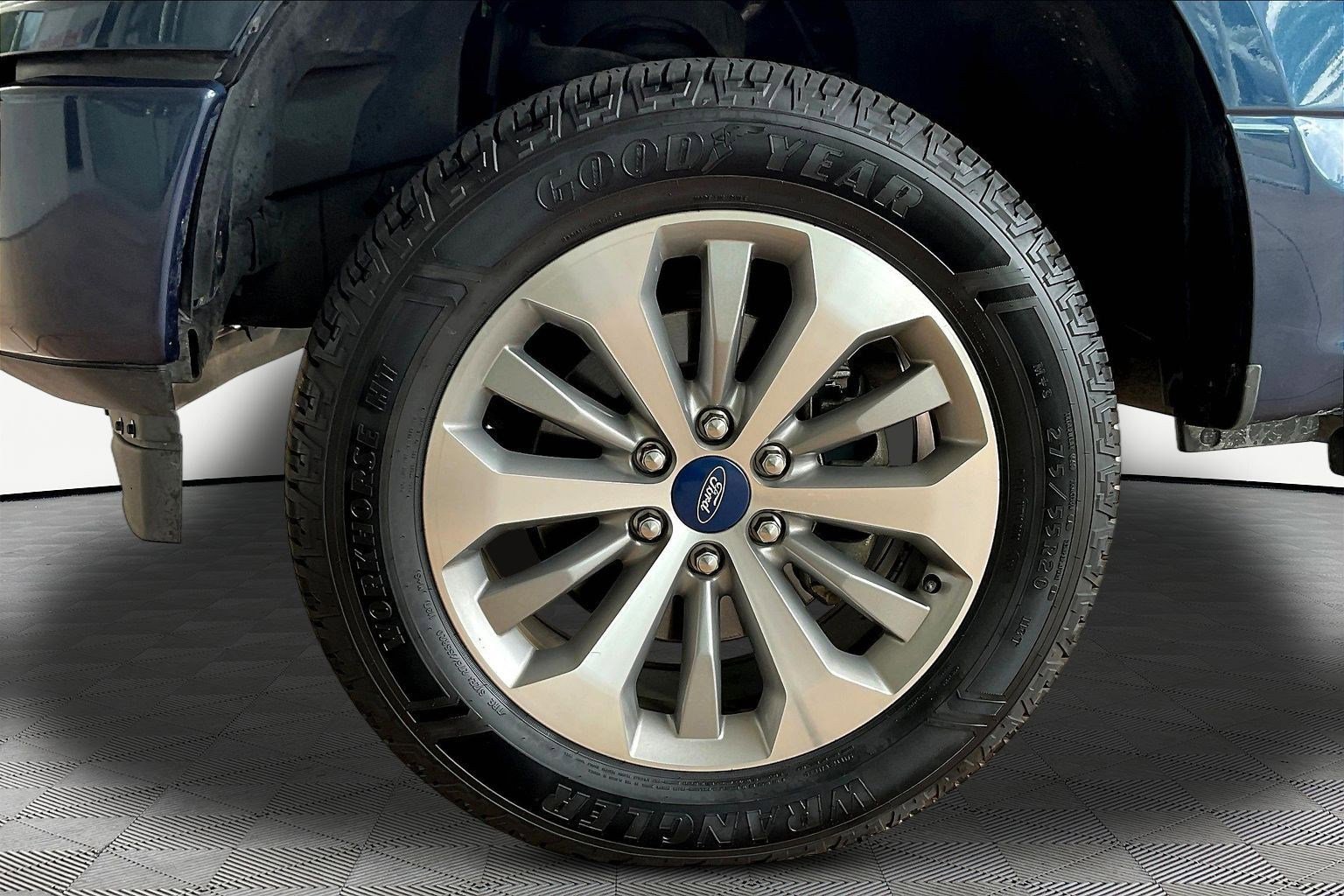 Used 2018 Ford F150 XL w/ Equipment Group 101A Mid AWD/4WD image 32