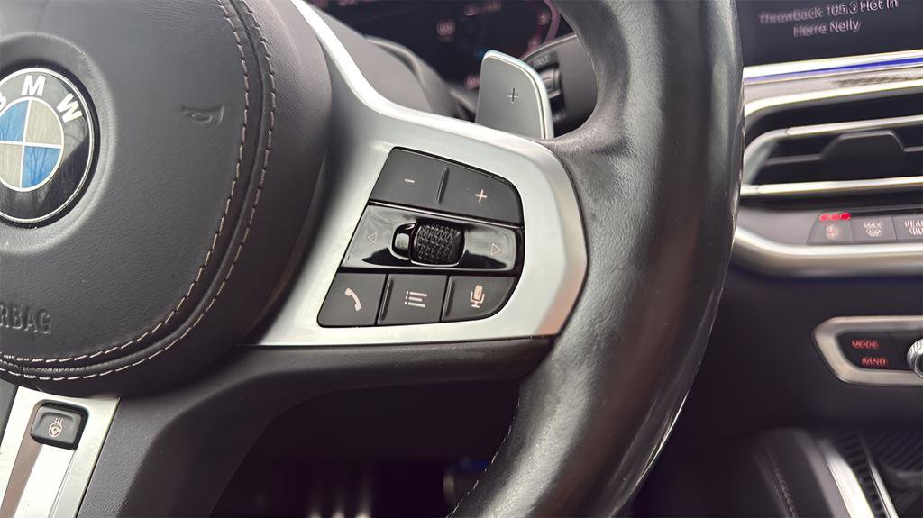 Used 2020 BMW X6 M50i w/ Executive Package image 25
