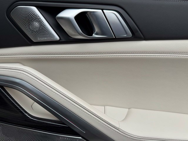 Certified 2024 BMW X6 M60i AWD/4WD image 30