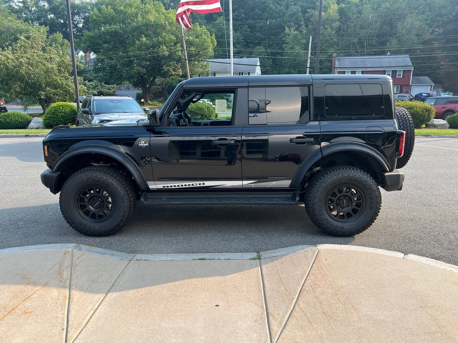 New 2026 Ford Bronco Outer Banks AWD/4WD image 4