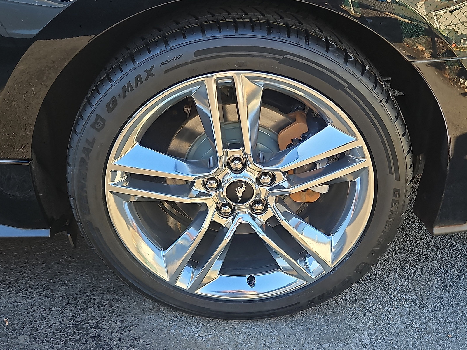 Used 2018 Ford Mustang Premium w/ Pony Package RWD image 10