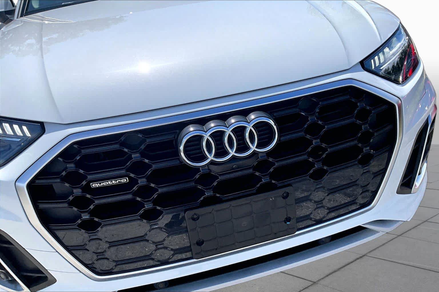 Used 2022 Audi Q5 2.0T Prestige w/ Prestige Package AWD/4WD image 30