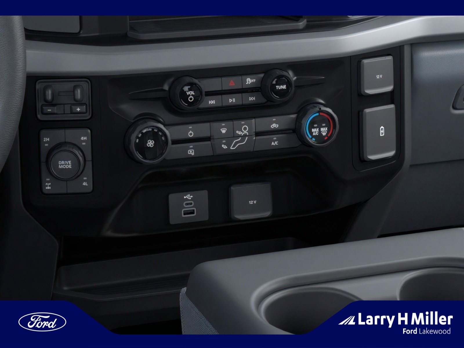 New 2026 Ford F250 XL w/ XL Chrome Package image 15