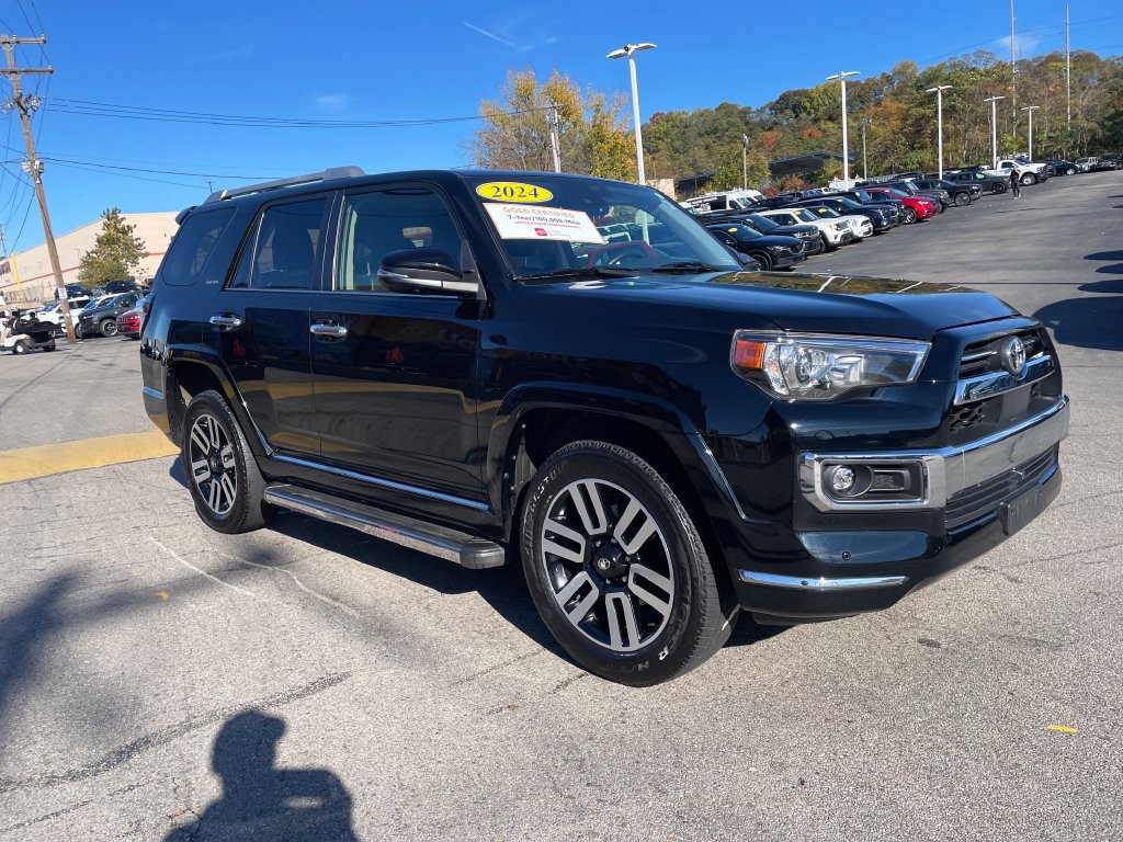 Certified 2024 Toyota 4Runner Limited AWD/4WD image 7