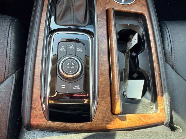 Used 2024 Nissan Armada SL w/ Captain's Chairs Package AWD/4WD image 36