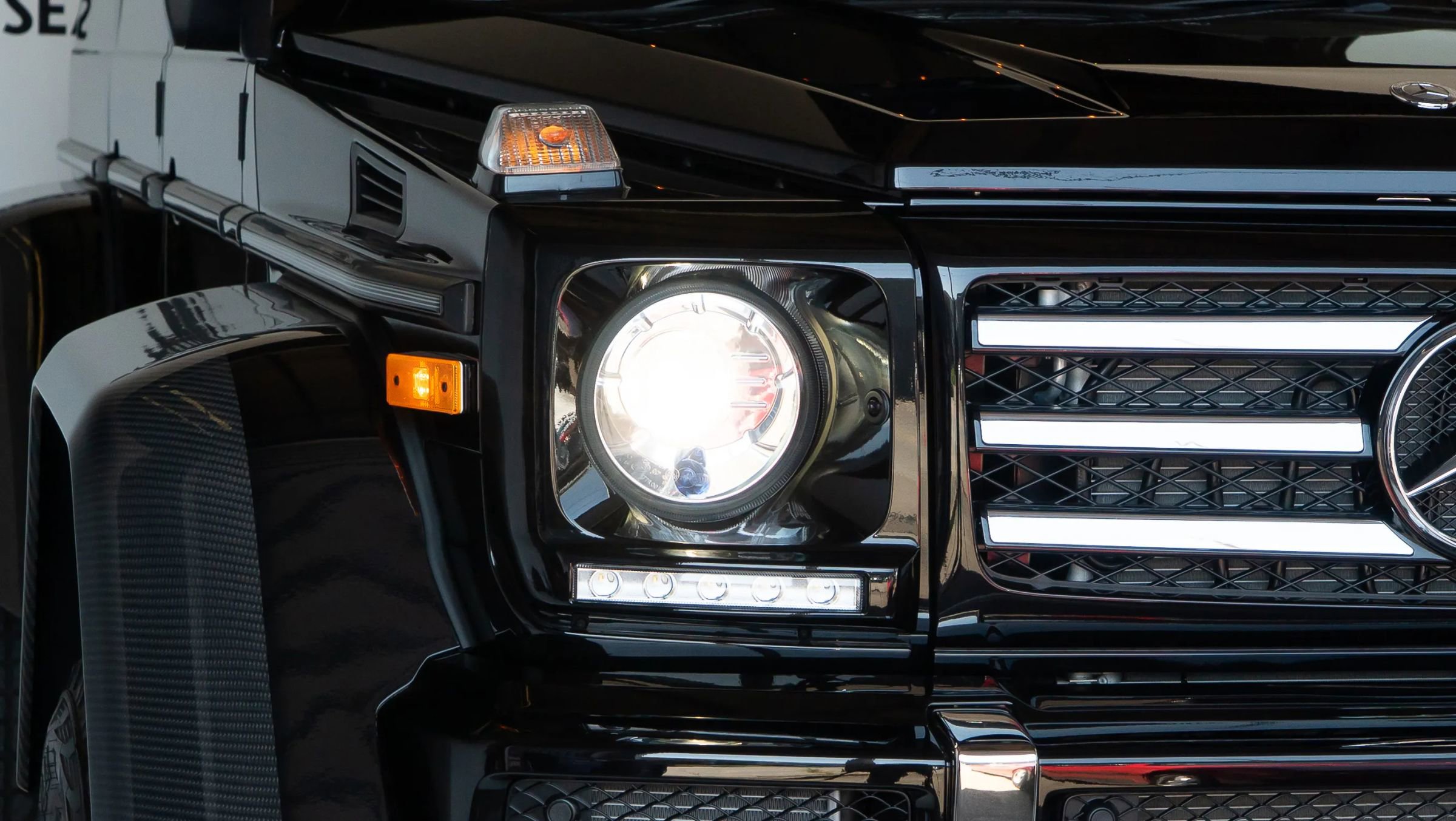 Used 2017 Mercedes-Benz G 550 Squared image 11