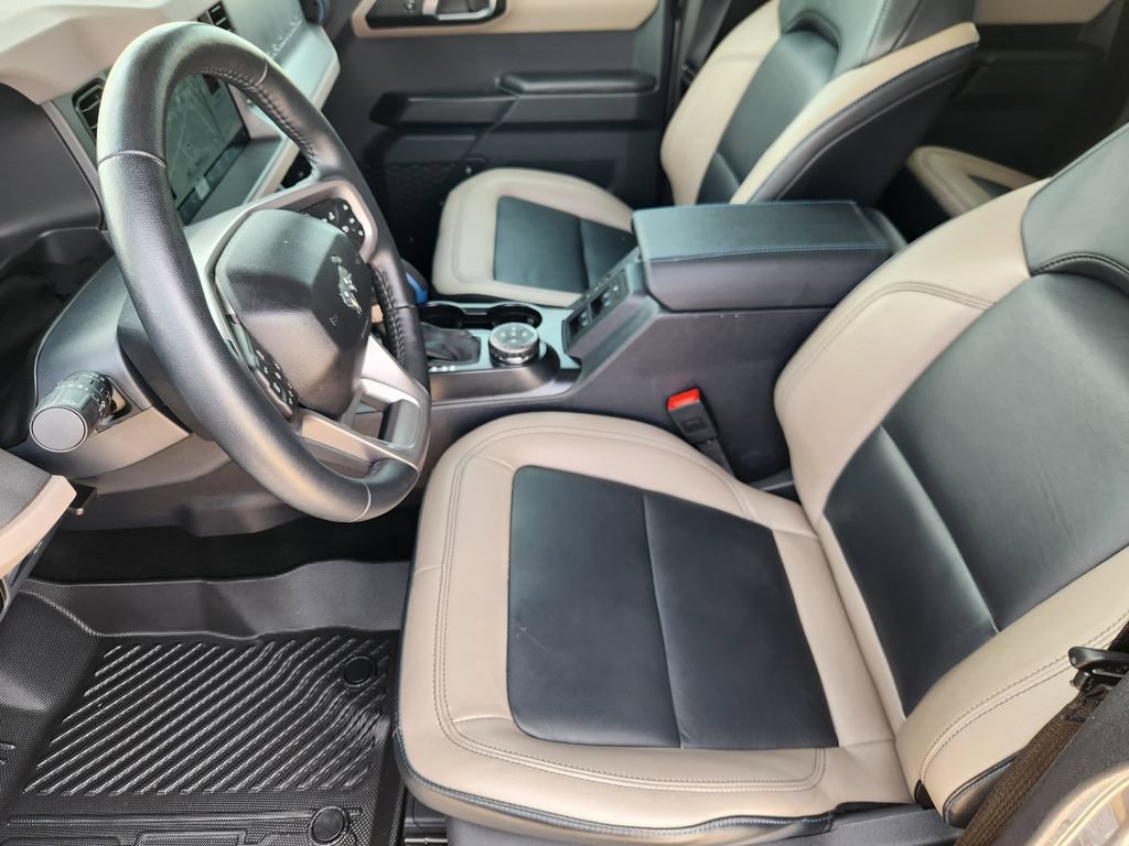 Used 2024 Ford Bronco Wildtrak AWD/4WD image 13