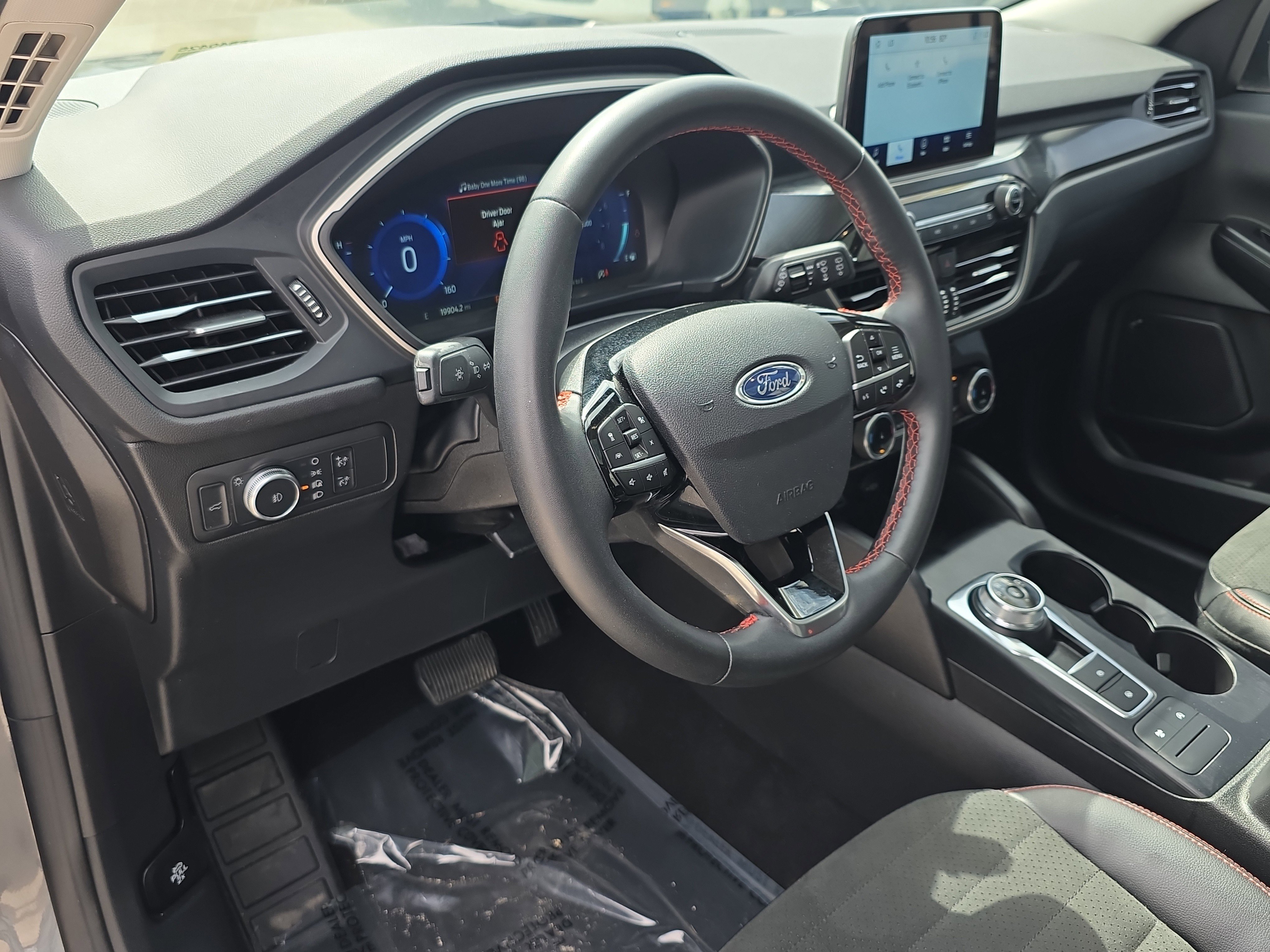 Used 2022 Ford Escape SEL w/ SEL Stealth AWD Package image 22