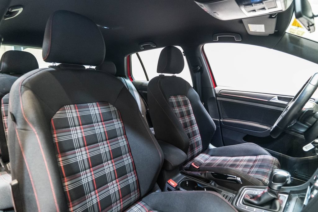 Used 2020 Volkswagen GTI S FWD image 15
