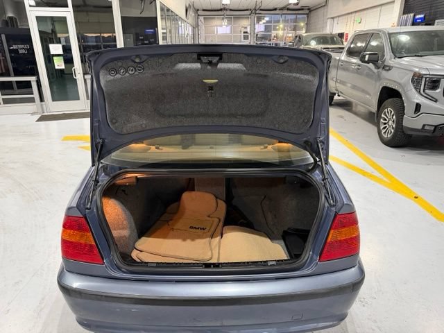 Used 2005 BMW 325xi Sedan AWD/4WD image 36